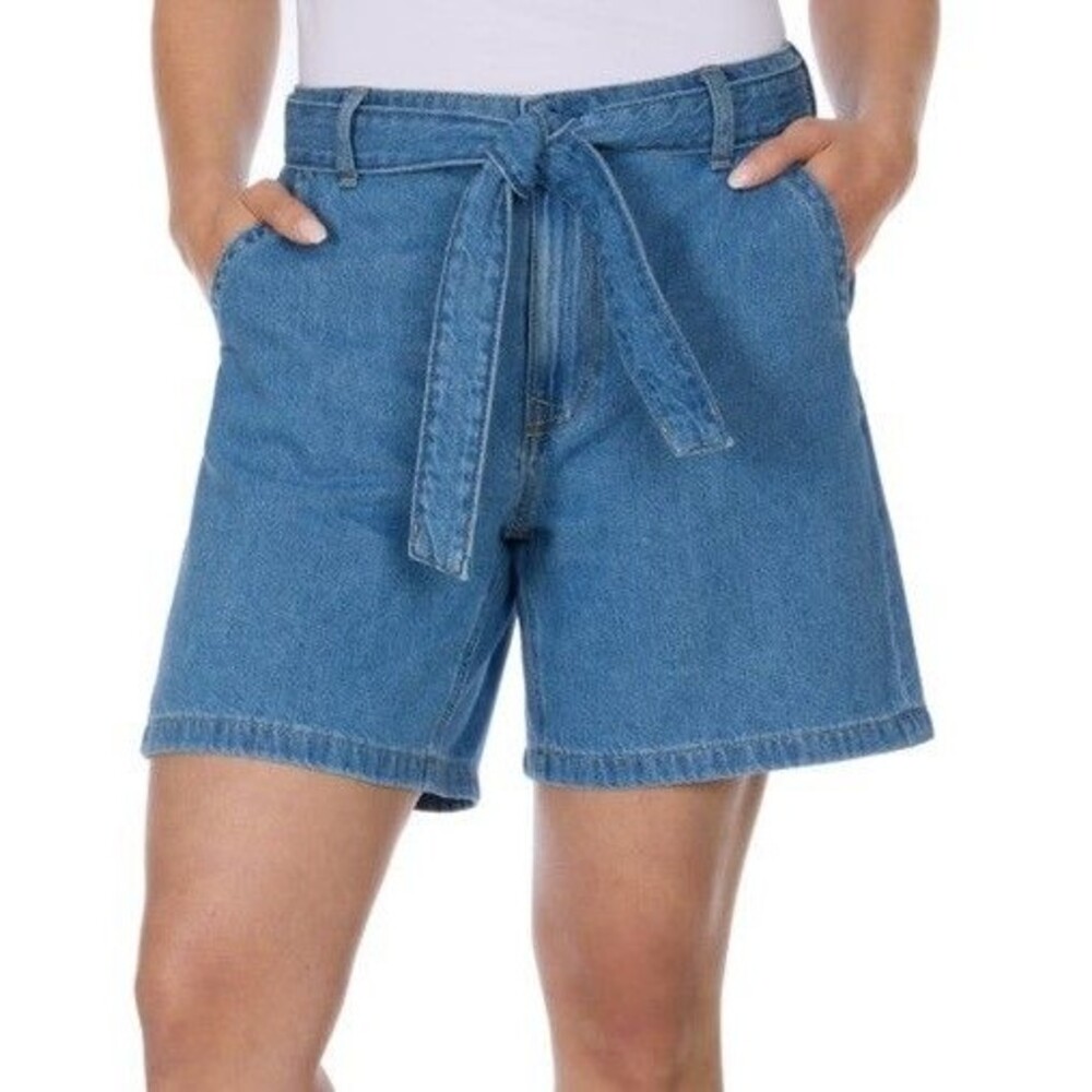 Tommy Hilfiger Women’s Size 10 High Rise Denim Belted Shorts Blue NWOT